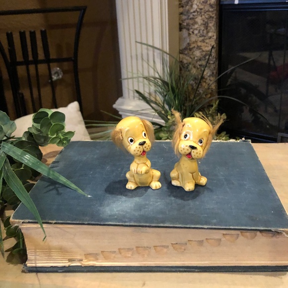 Vintage Enesco Japan Porcelain Puppy Dogs Figurines - Picture 1 of 8